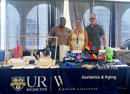 Health and Wellness exhibit booth attendees