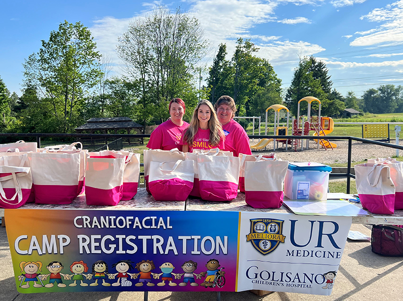 Family Camp Day 2022 - Welcome table