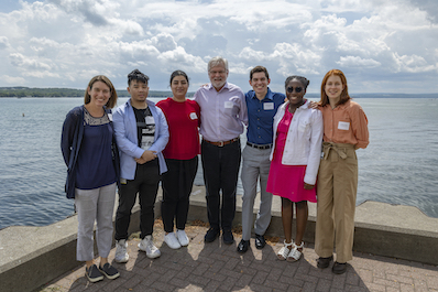 2022 Summer Scholars Retreat Group Shot