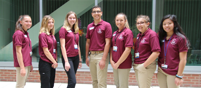 2017 Summer high schools volunteers line up on their first day